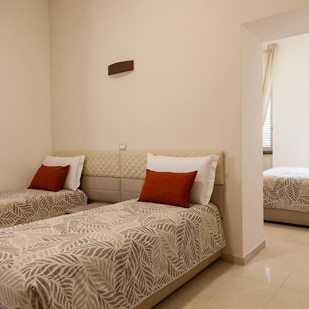Opera 5 Hotel Napoli Eksteriør billede