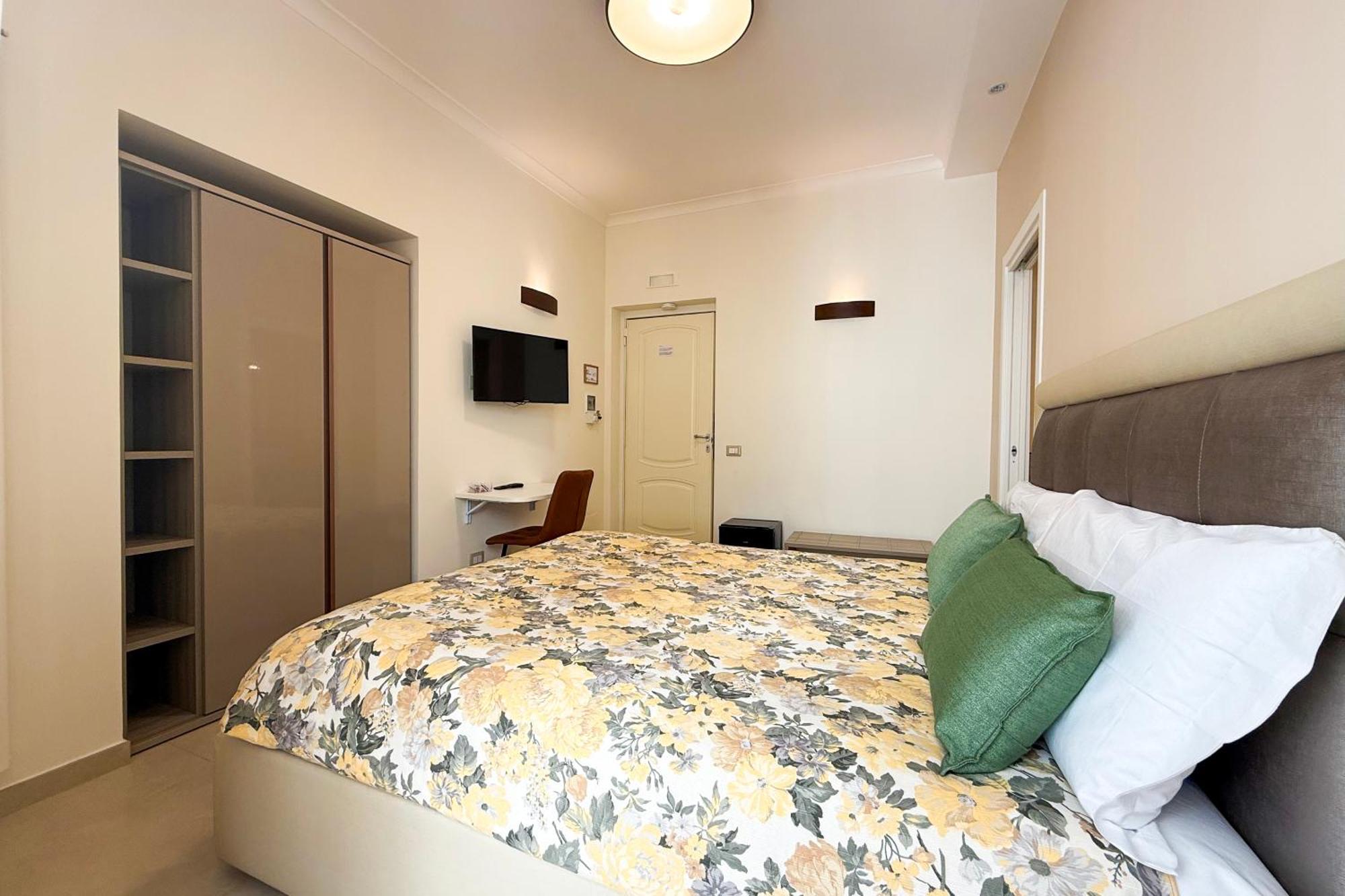Opera 5 Hotel Napoli Eksteriør billede