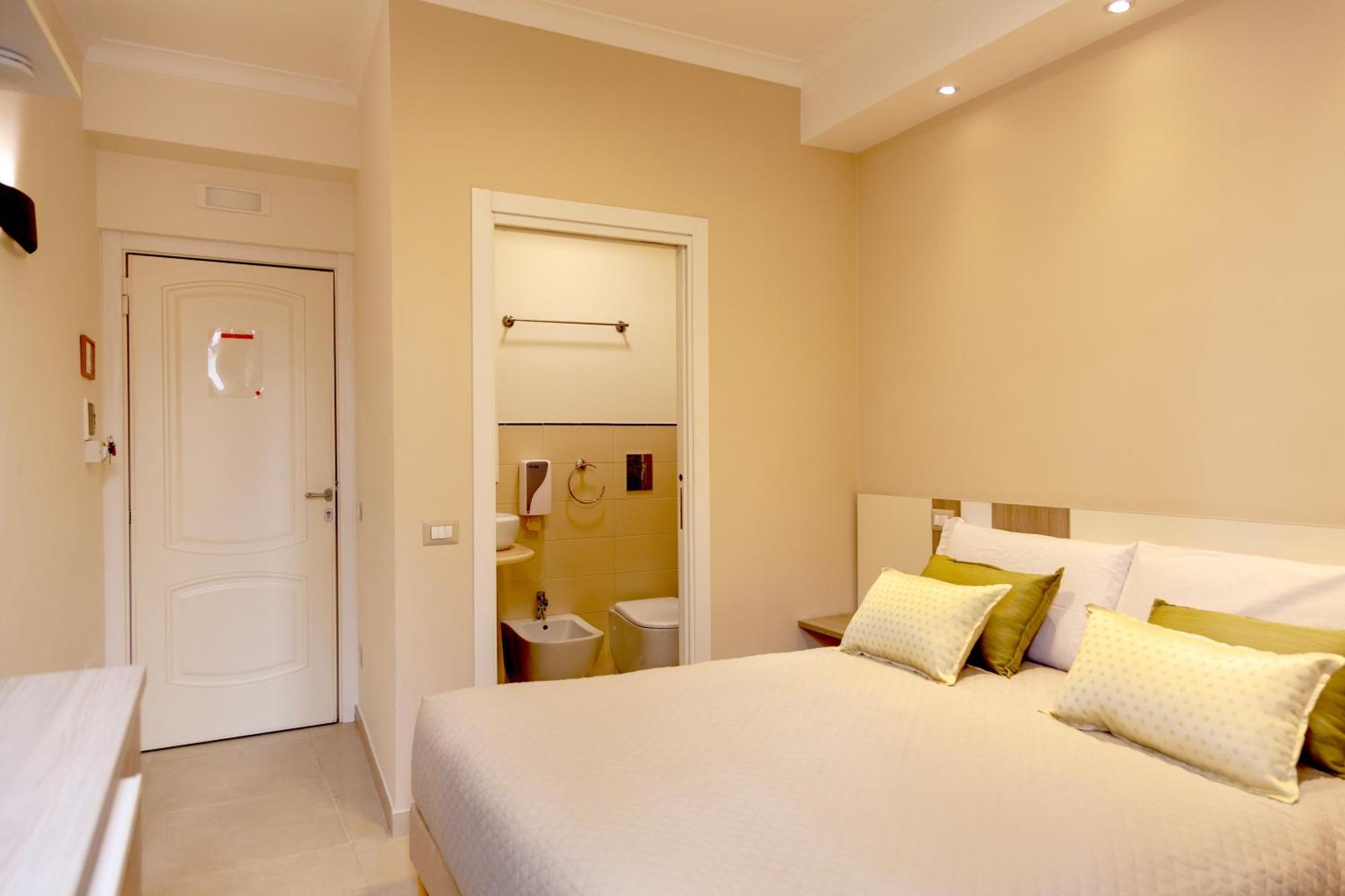 Opera 5 Hotel Napoli Eksteriør billede